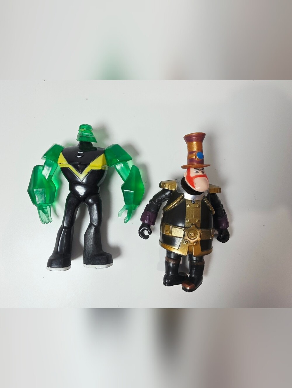 Ben 10 Figure Lot